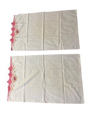 Vintage Handmade Pillowcases Set 2 Embroidered Pink Crochet Lace Floral